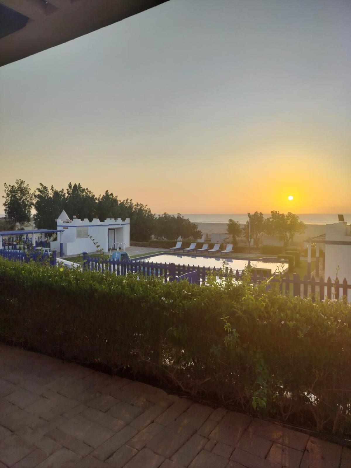 Al-Ashkhara Beach Resort منتجع شاطئ الأشخرة Al-Sarkija Kültér fotó