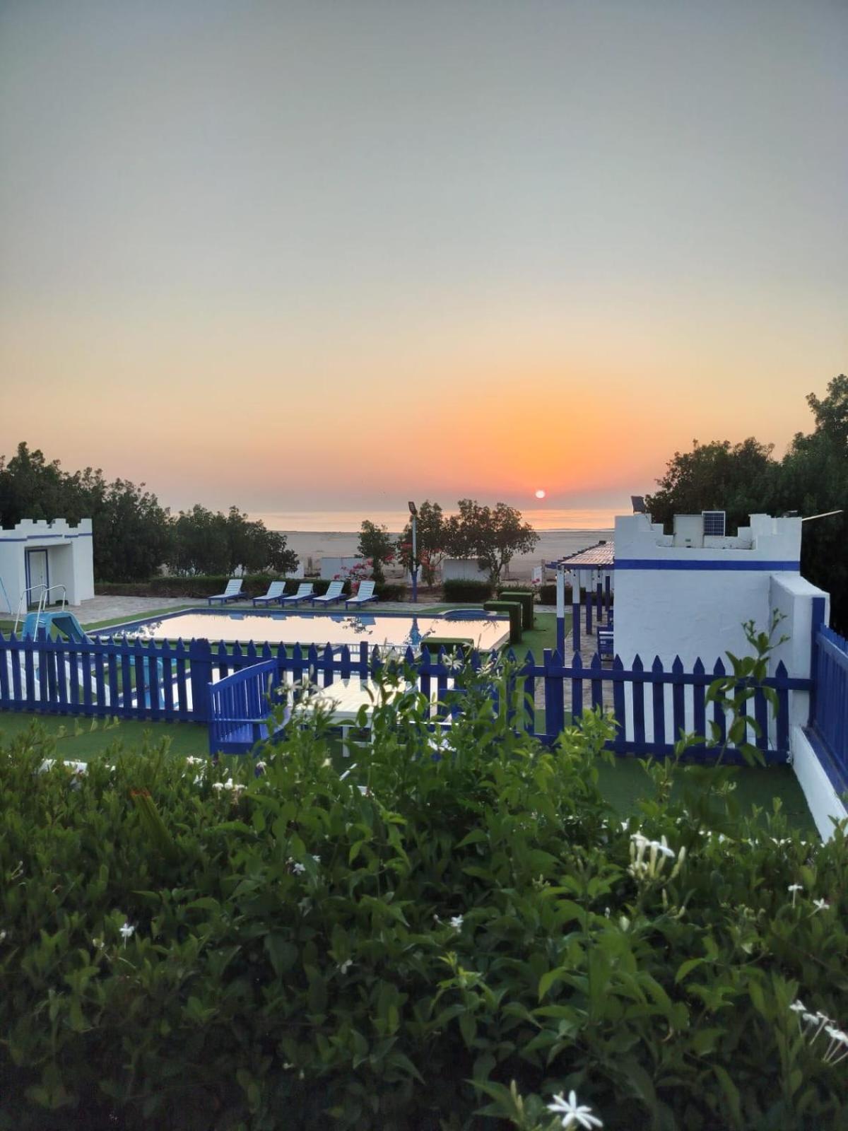 Al-Ashkhara Beach Resort منتجع شاطئ الأشخرة Al-Sarkija Kültér fotó